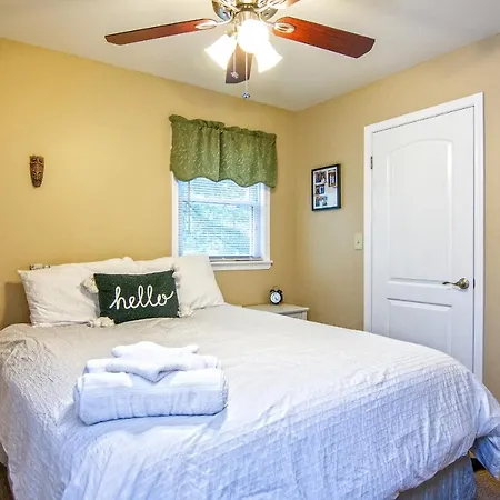 Cabin By The Creek With Private Creek Access Tannersville Extérieur photo