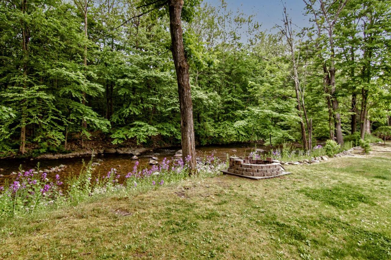 By The Creek With Private Creek Access Séjour à la campagne *
